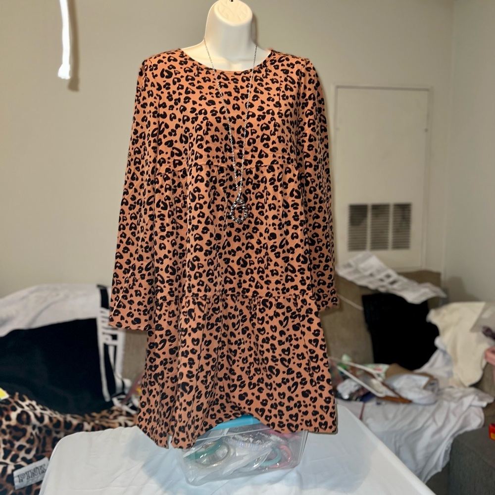 🎉 ANIMAL PRINT BABYDOLL STYLE DRESS M
